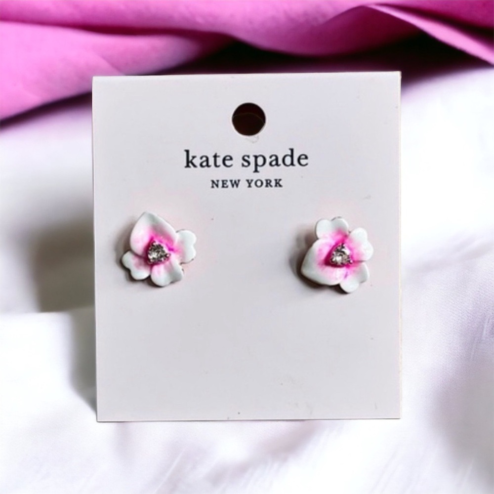 NWT Kate Spade precious pansy stud enamel jewelry earrings - pink - Picture 1 of 4